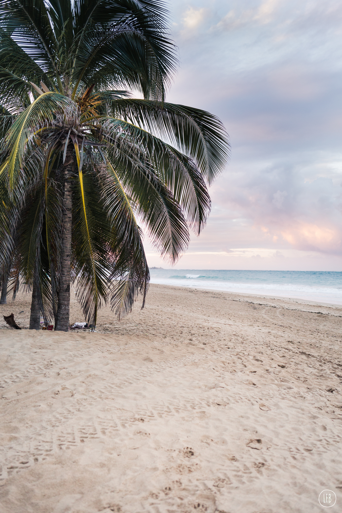 The Beach in Puerto Rico - photographer: Rae Tashman - for lovefromberlin.net