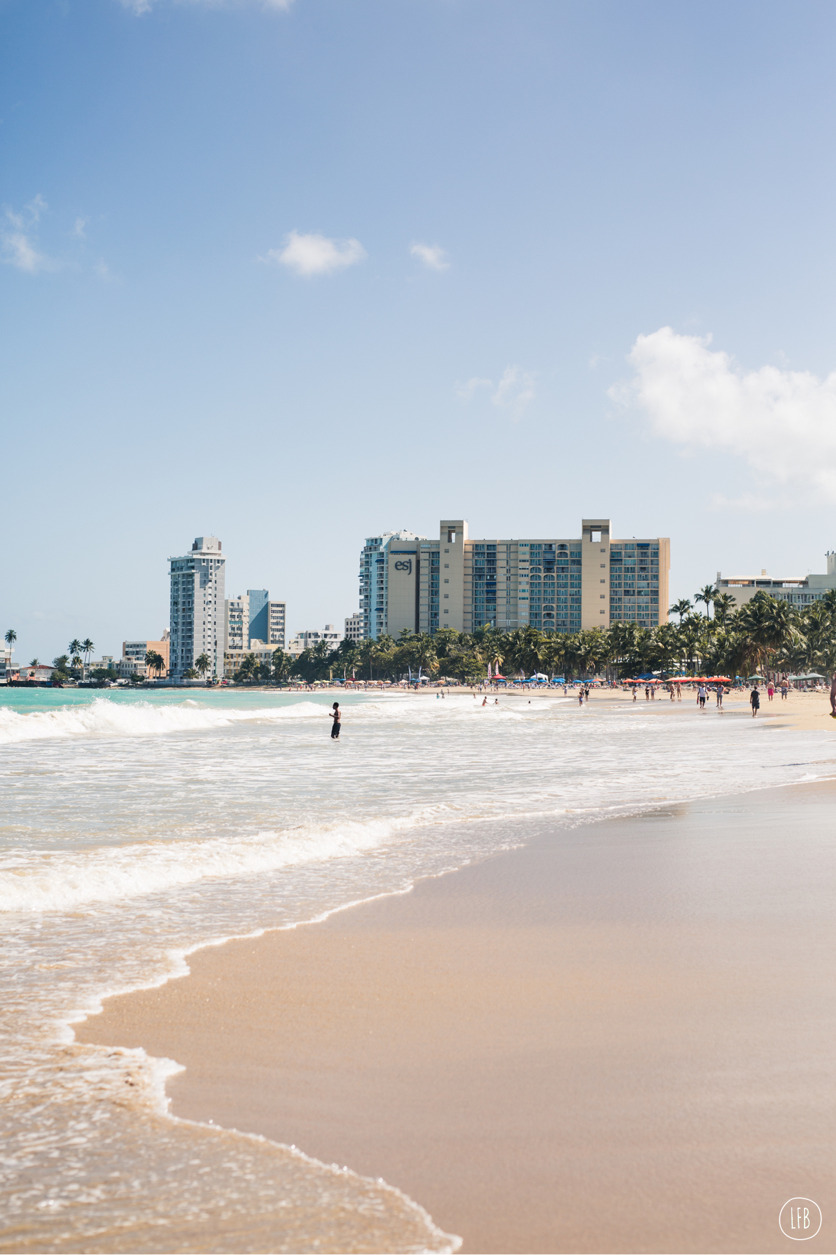 The Beach in Puerto Rico - photographer: Rae Tashman - for lovefromberlin.net