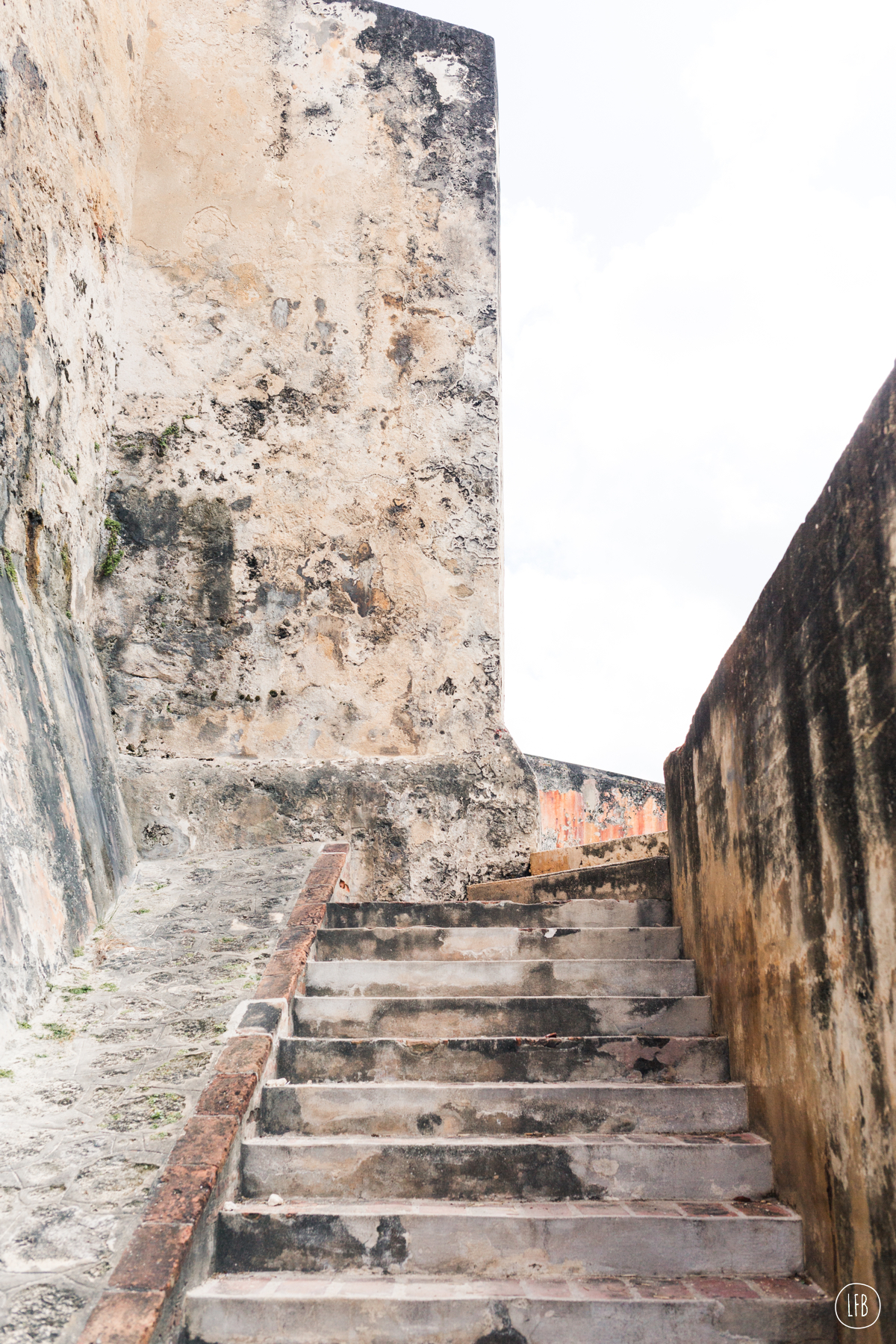 photos of Castillo San Cristóbal - taken by Rae Tashman for lovefromberlin.net