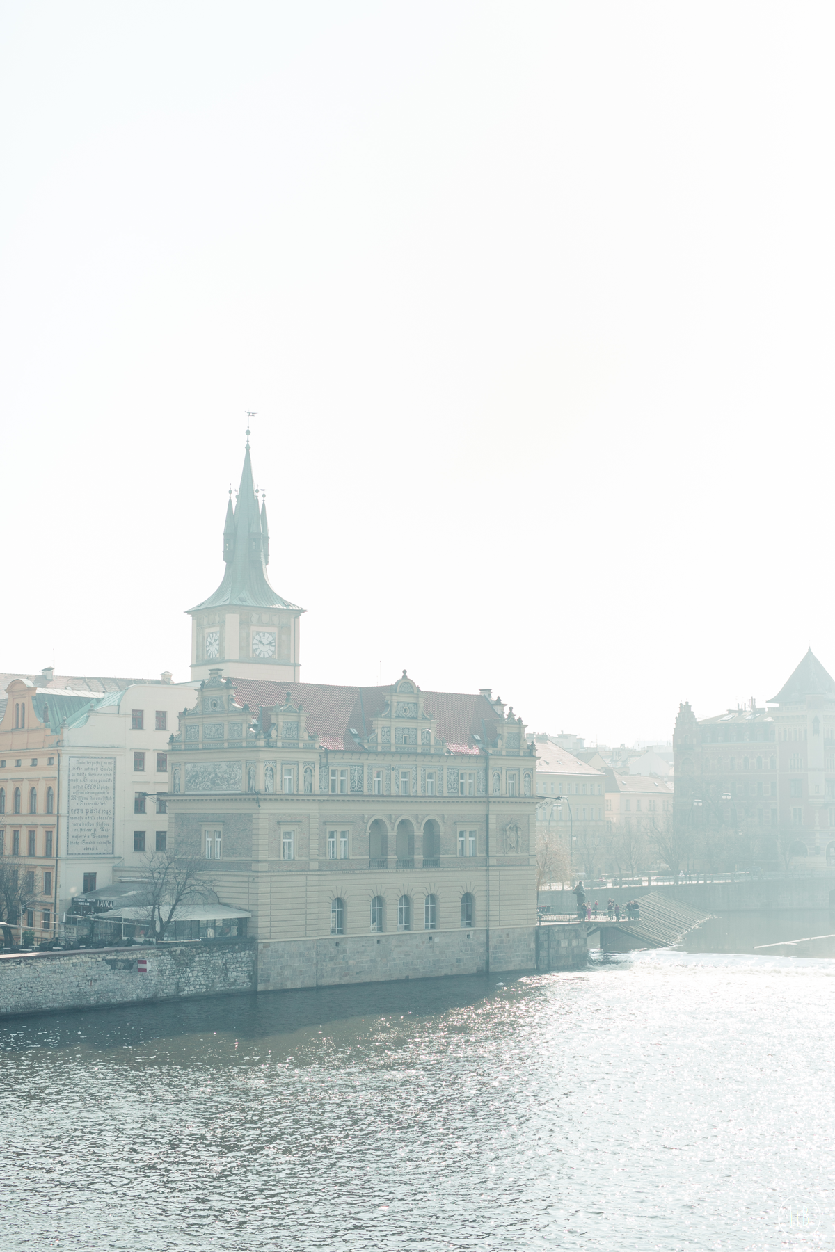 Charles Bridge, Prague - taken by Rae Tashman - lovefromberlin.net